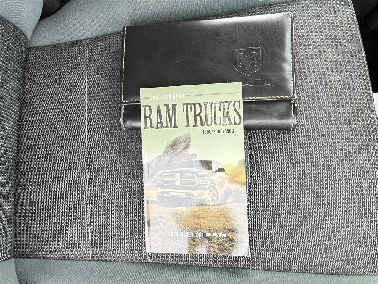 RAM 1500 SLT Crew Cab SWB 4WD 2015