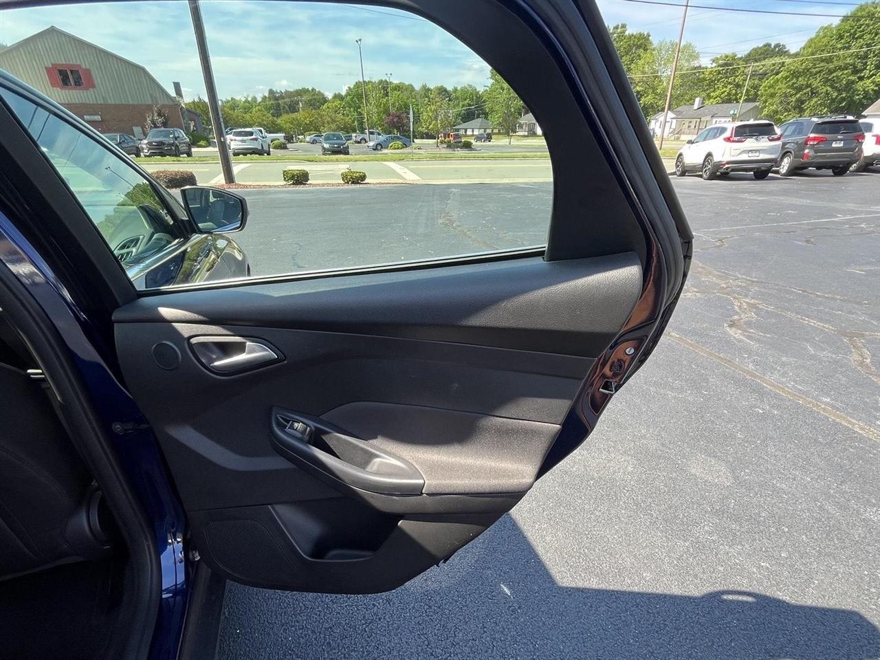 Ford Focus Titanium Hatch 2017