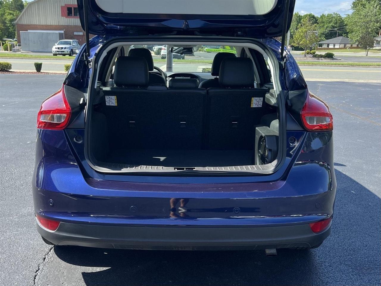 Ford Focus Titanium Hatch 2017