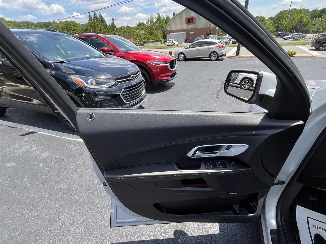 Chevrolet Equinox 2LT 2WD 2012