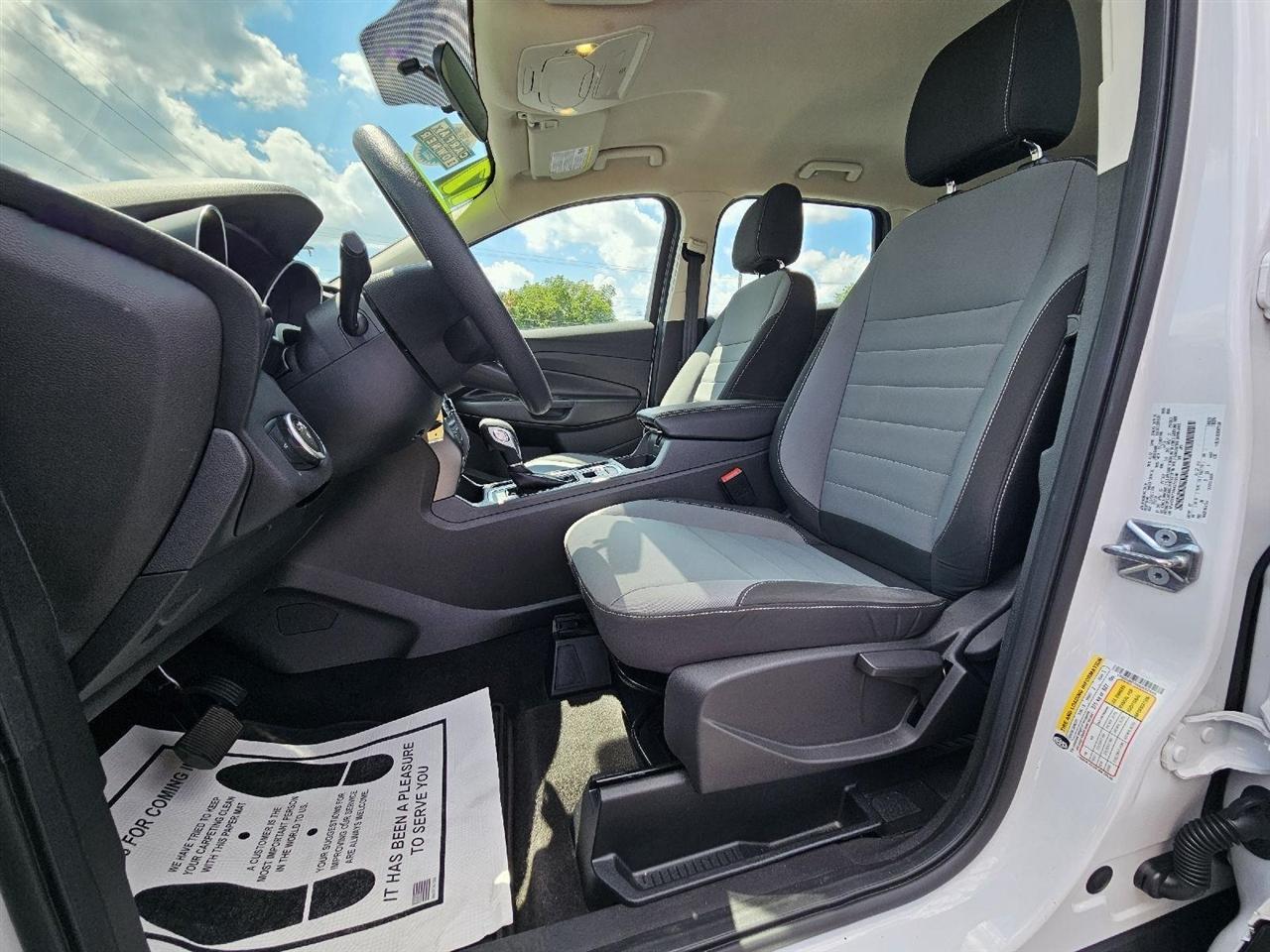 Ford Escape S FWD 2017