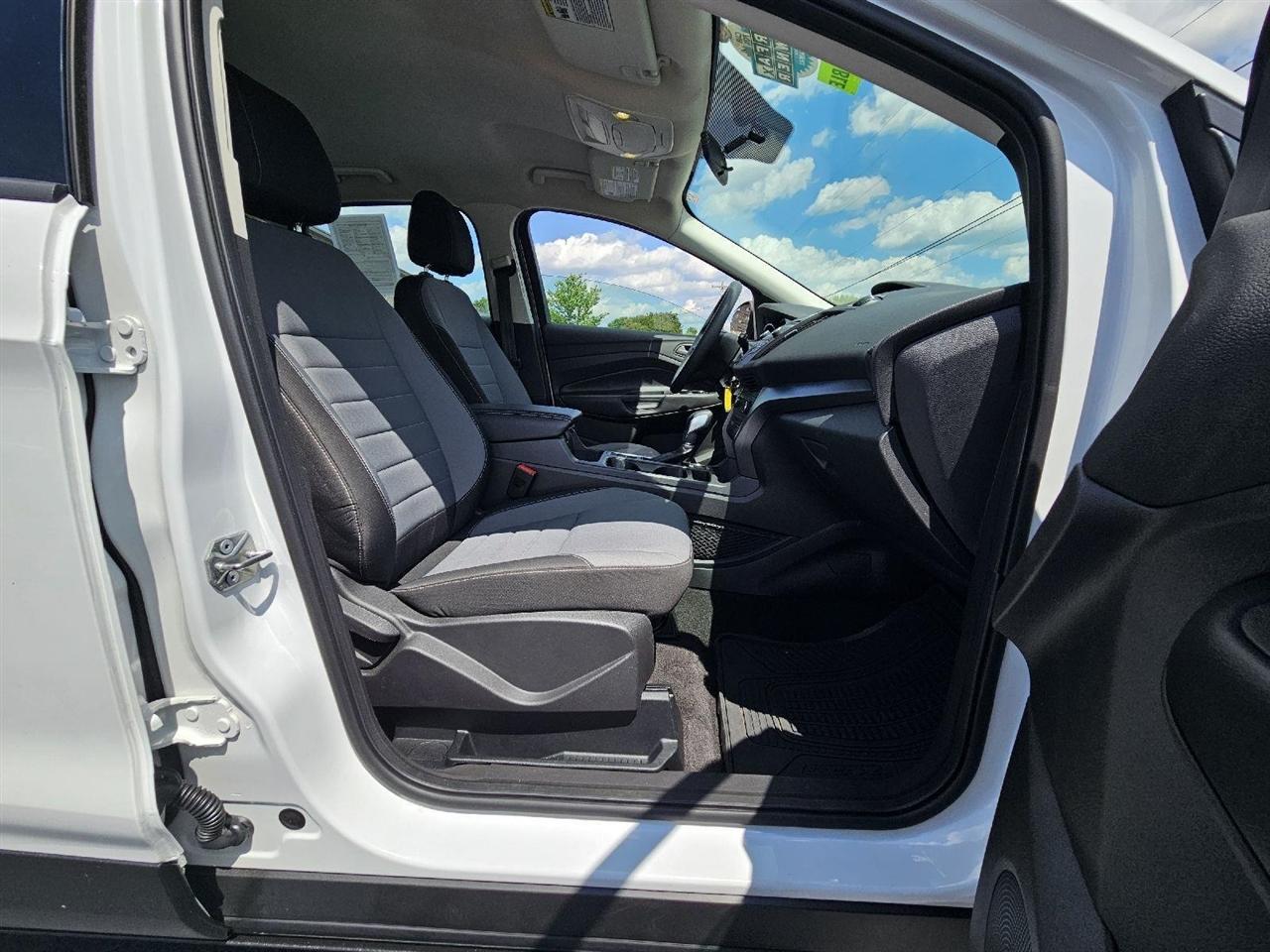 Ford Escape S FWD 2017