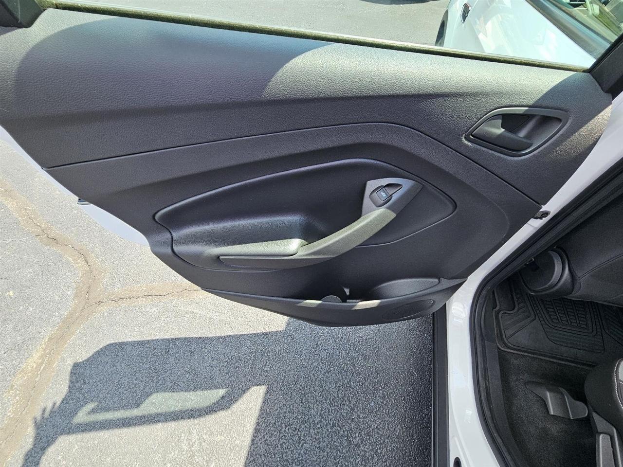 Ford Escape S FWD 2017