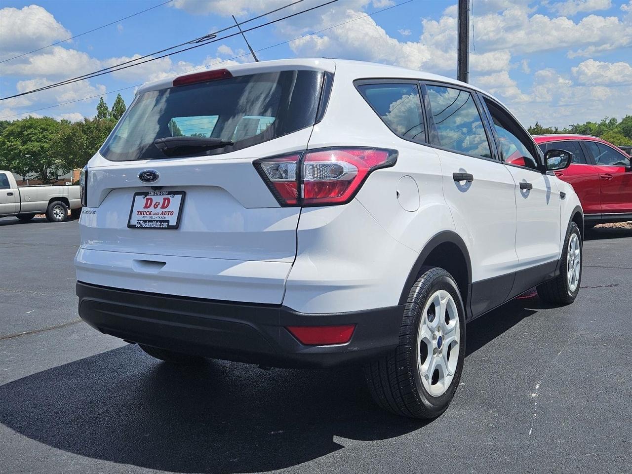 Ford Escape S FWD 2017
