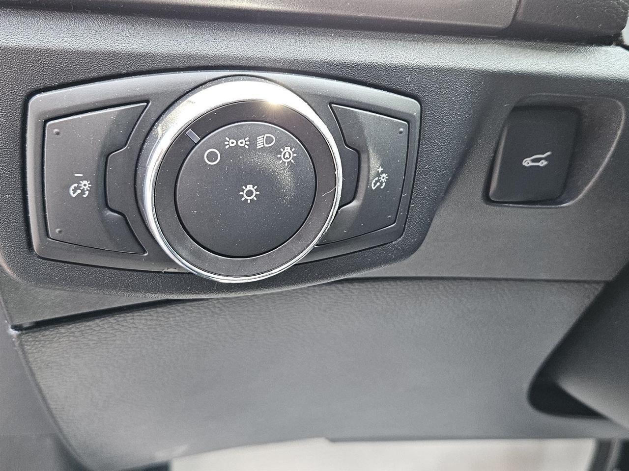 Ford Fusion SE 2018