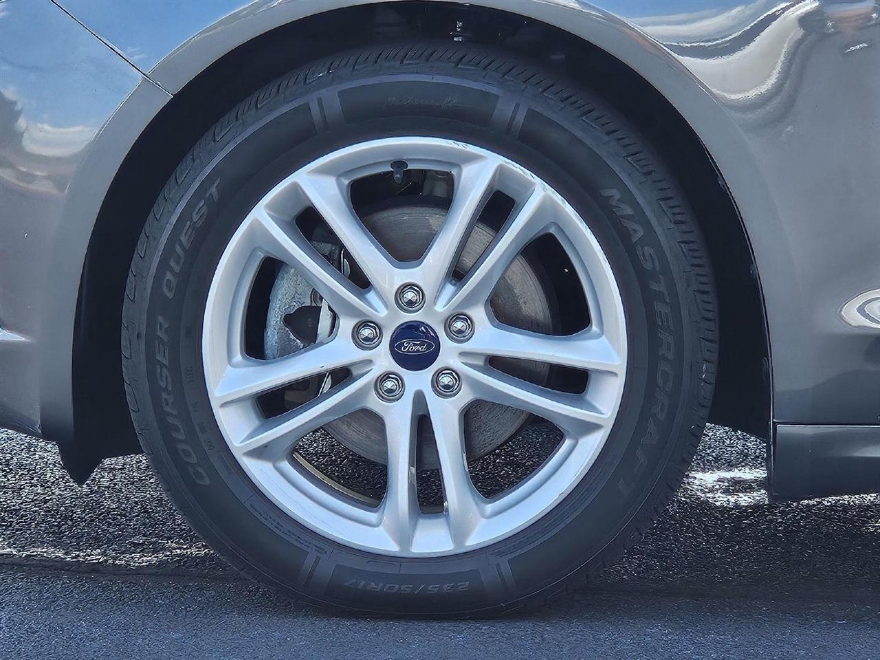 Ford Fusion SE 2018