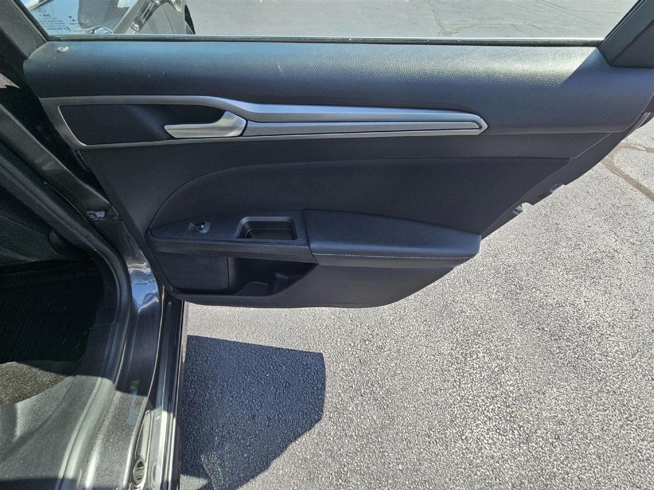 Ford Fusion SE 2018