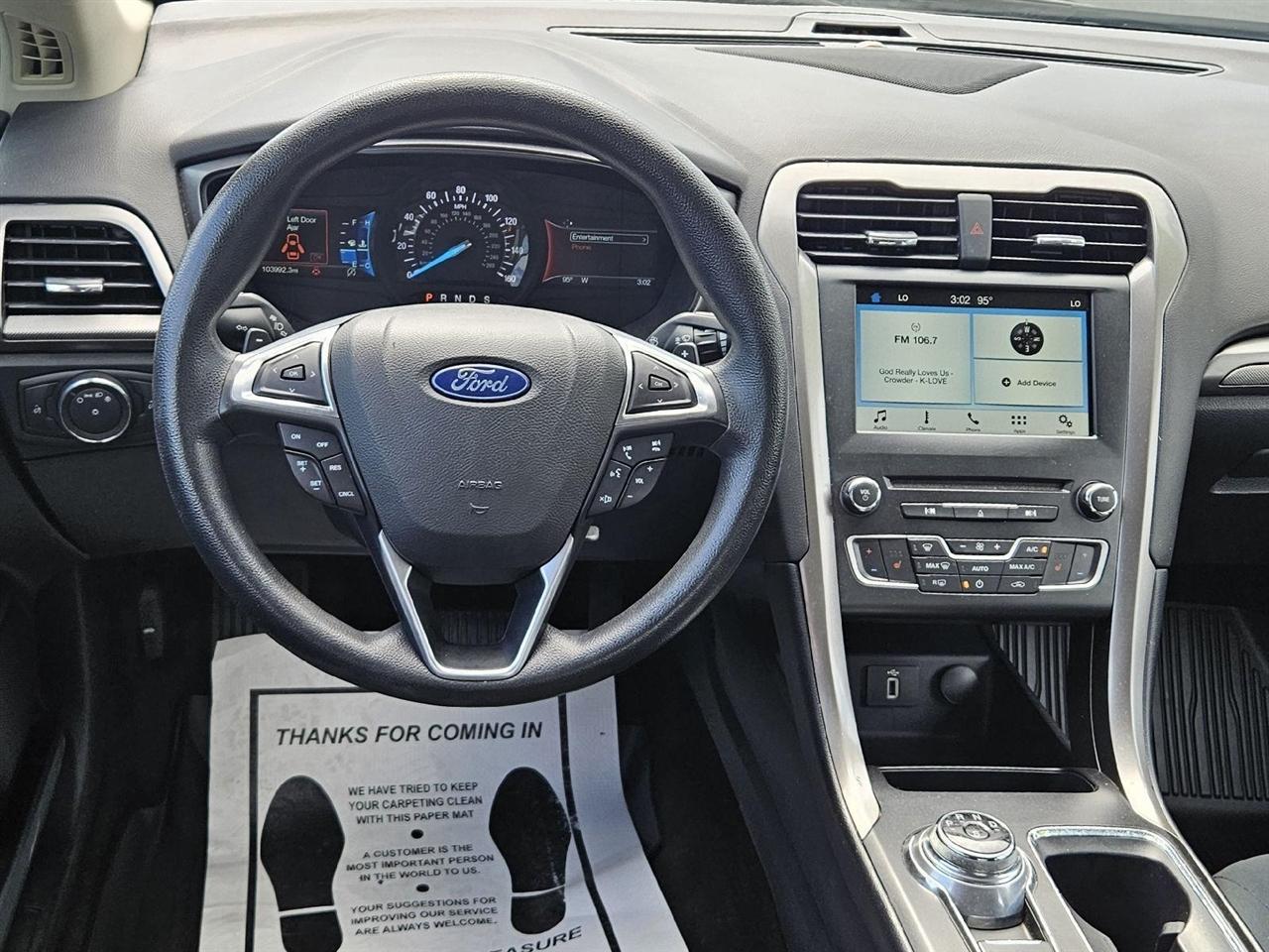 Ford Fusion SE 2018