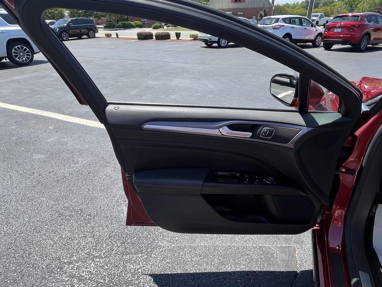 Ford Fusion Titanium 2014
