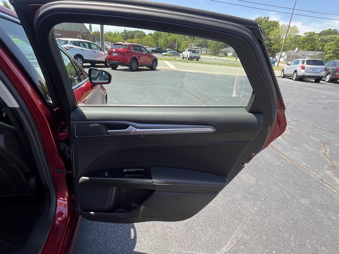 Ford Fusion Titanium 2014