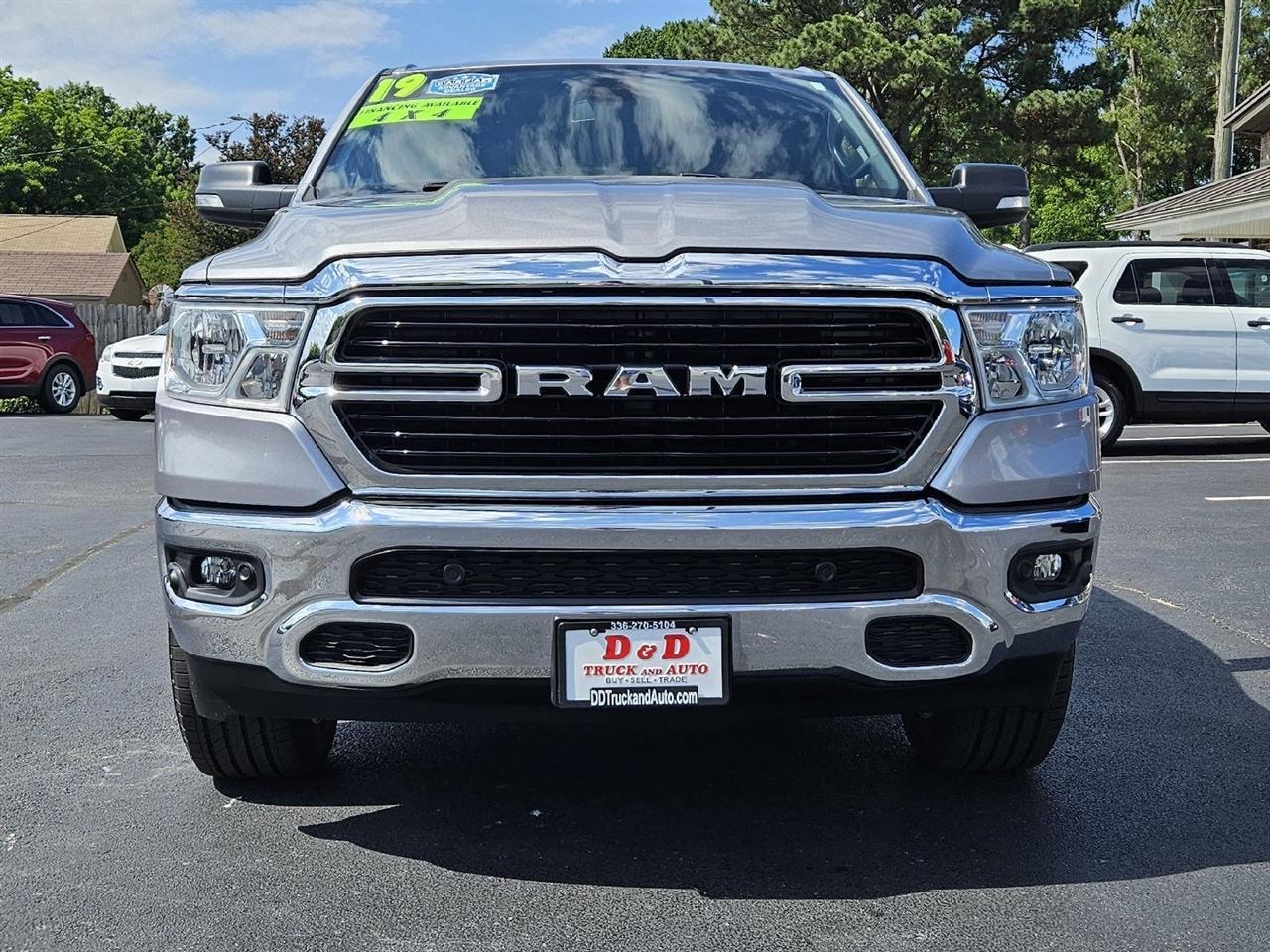 RAM 1500 Big Horn Crew Cab SWB 4WD 2019