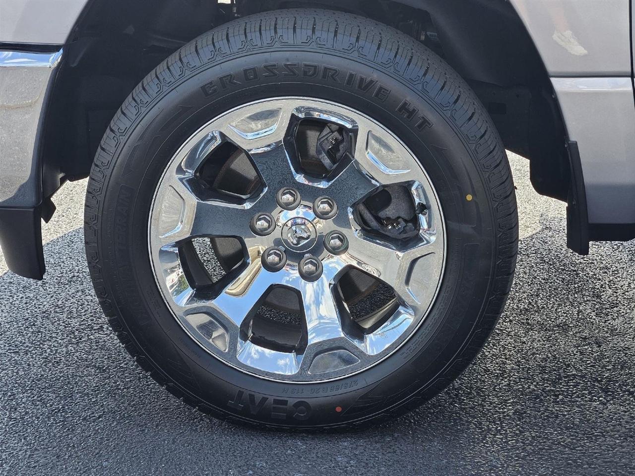 RAM 1500 Big Horn Crew Cab SWB 4WD 2019