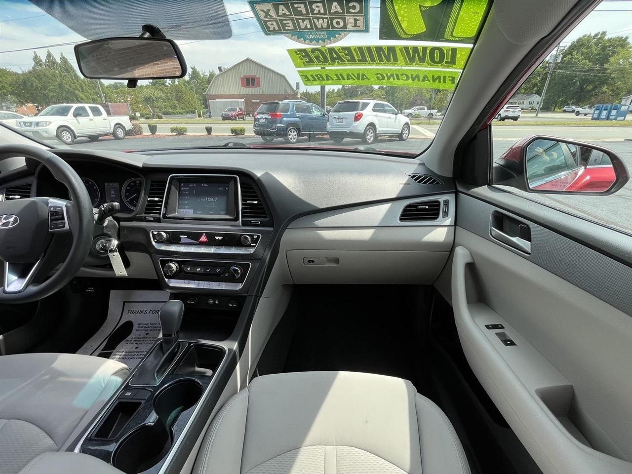 Hyundai Sonata SE 2019