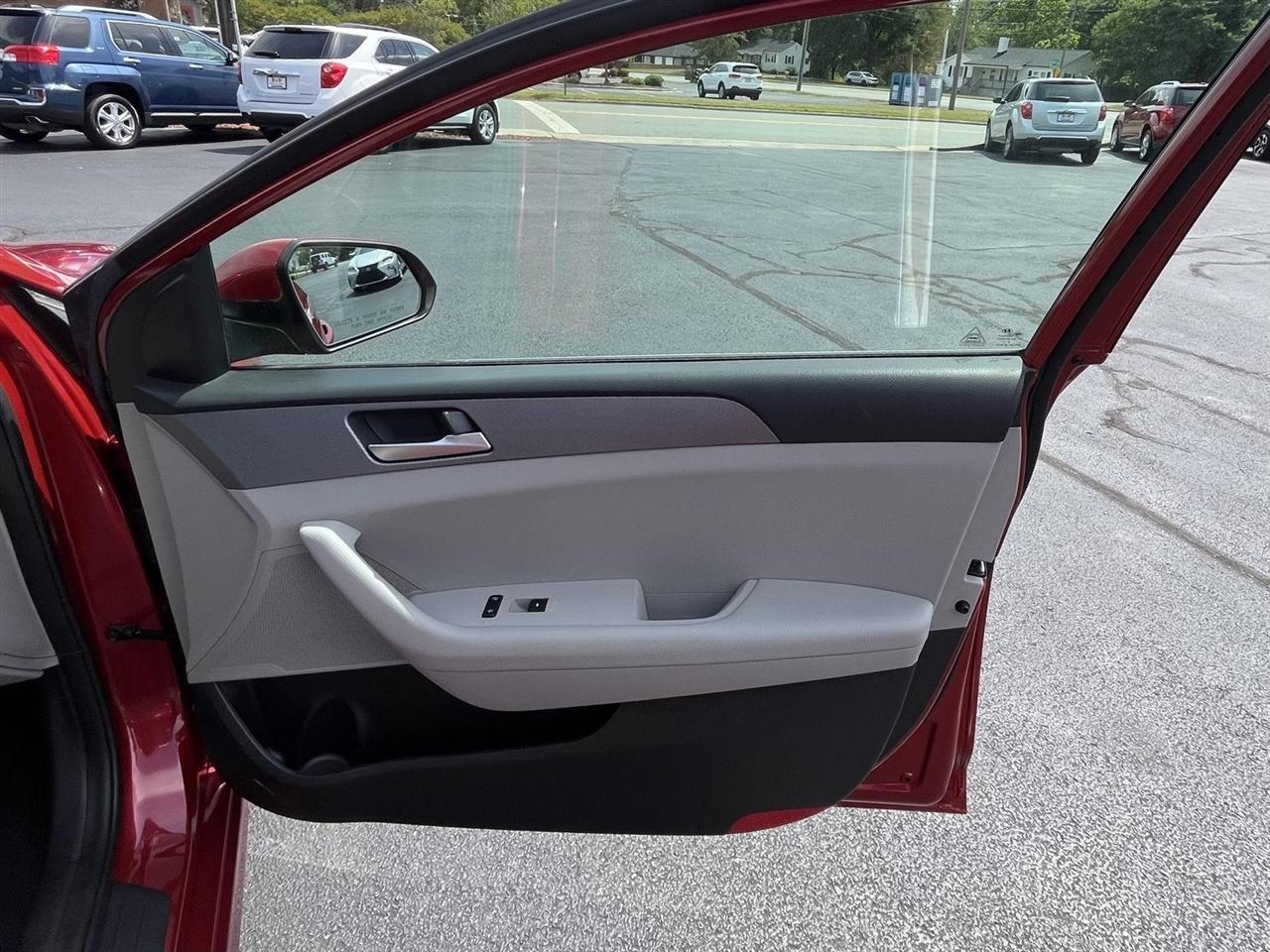 Hyundai Sonata SE 2019