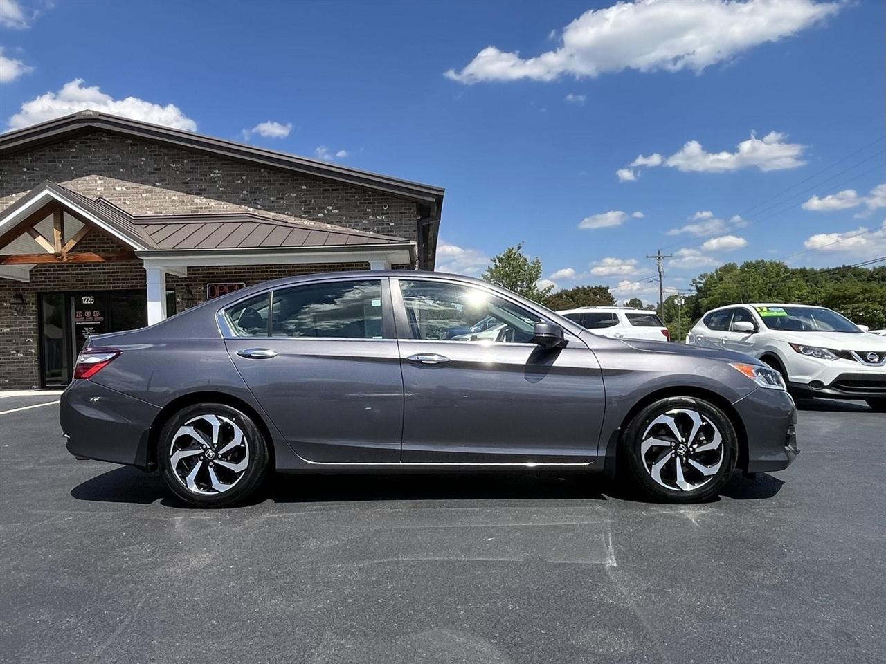 Honda Accord EX-L Sedan CVT 2017