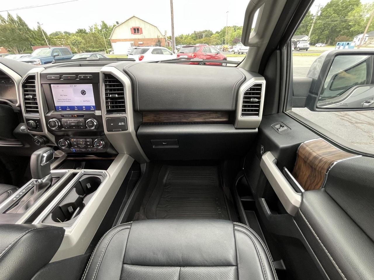 Ford F-150 Lariat SuperCrew 5.5-ft. Bed 4WD 2020