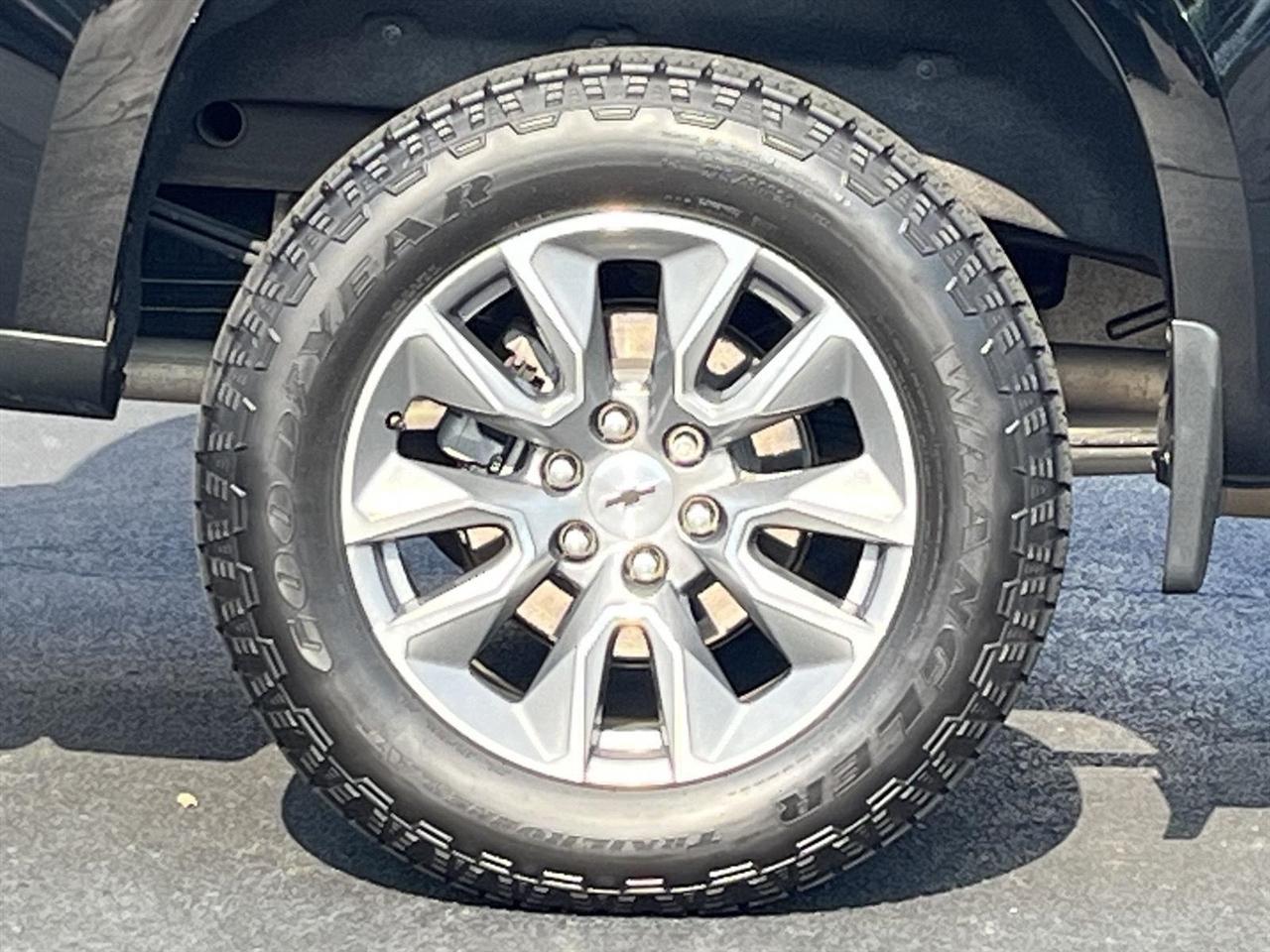 Chevrolet Silverado 1500 RST Double Cab 4WD 2021