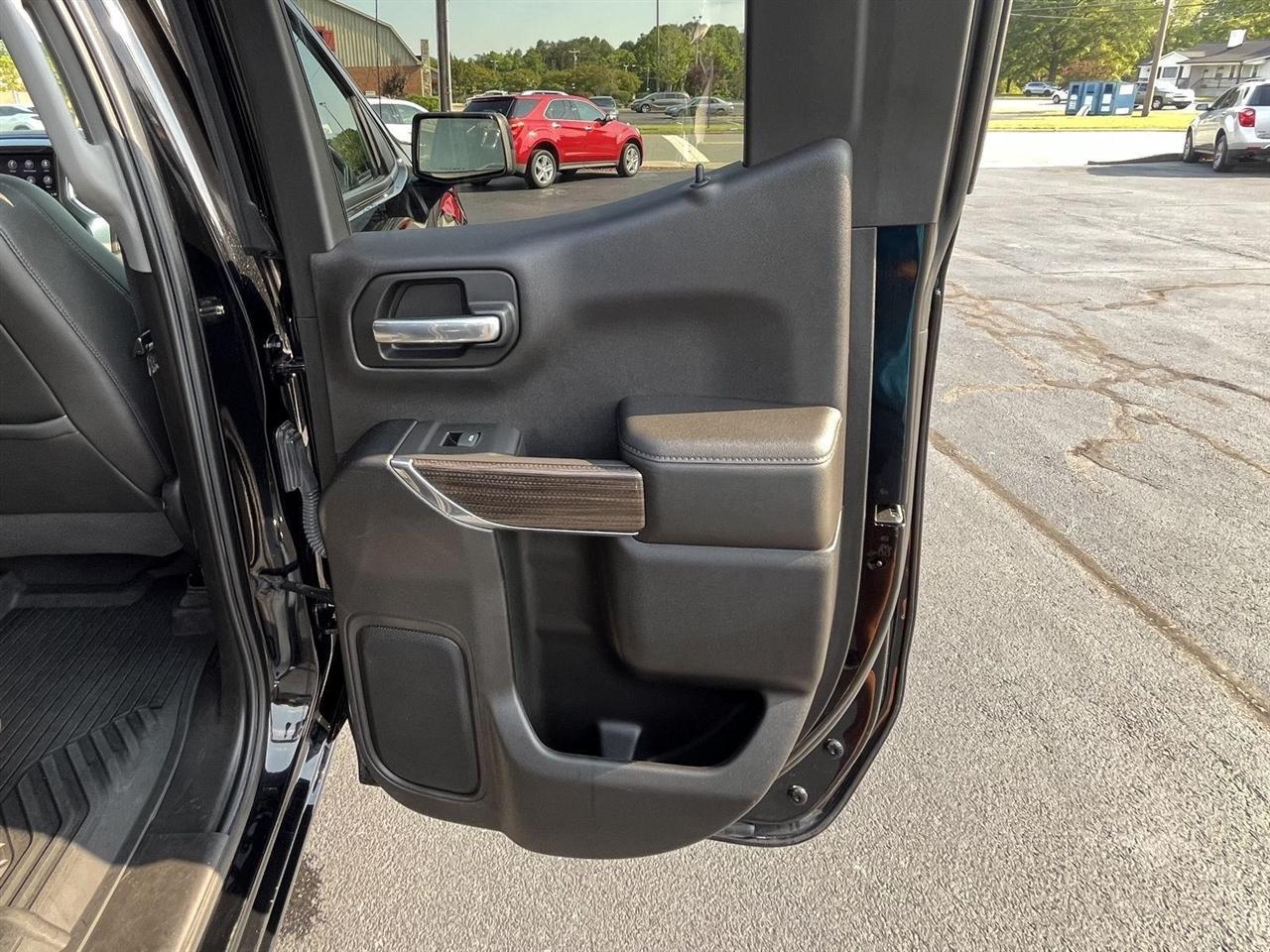 Chevrolet Silverado 1500 RST Double Cab 4WD 2021