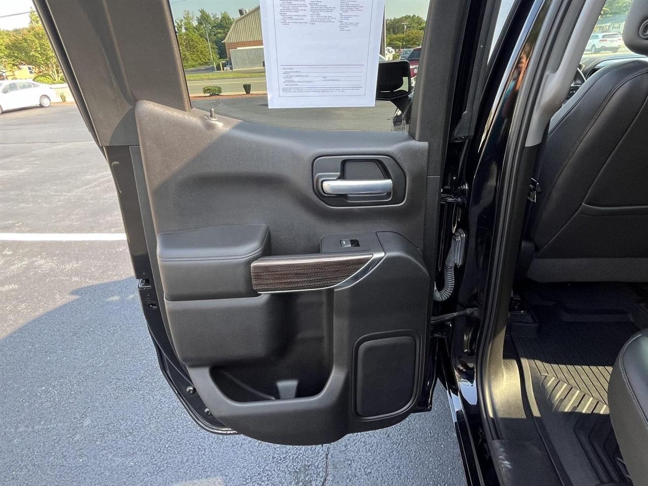 Chevrolet Silverado 1500 RST Double Cab 4WD 2021