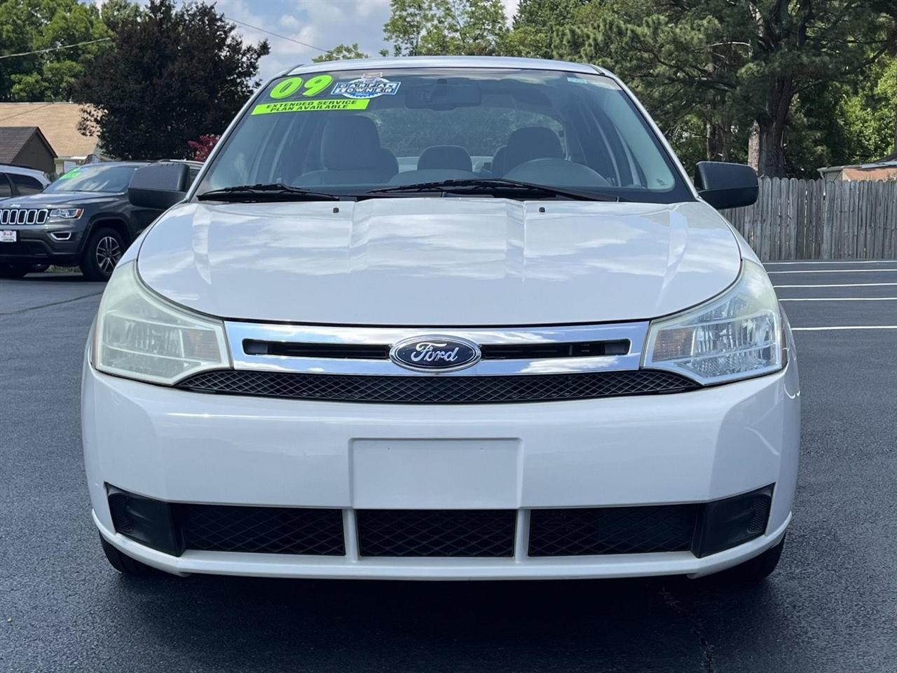 Ford Focus SE Sedan 2009