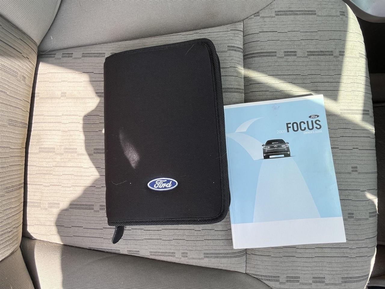 Ford Focus SE Sedan 2009