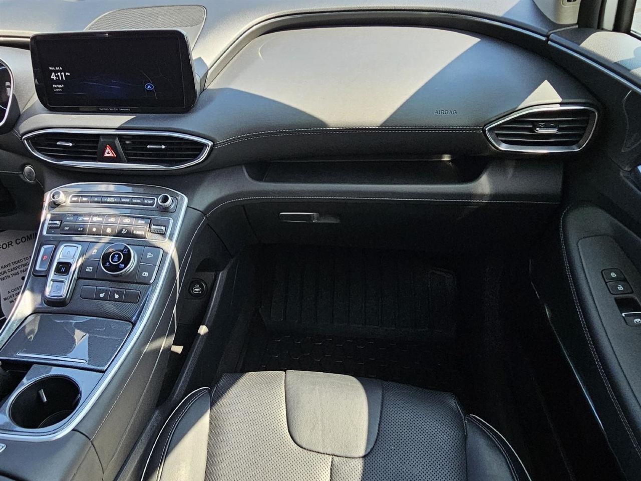 Hyundai Santa Fe SEL AWC w/Premium Package 2022