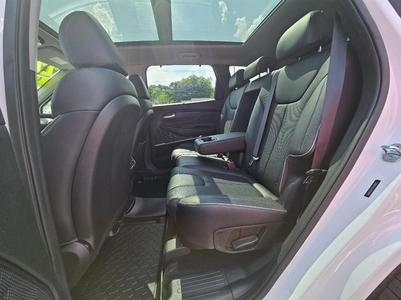 Hyundai Santa Fe SEL AWC w/Premium Package 2022