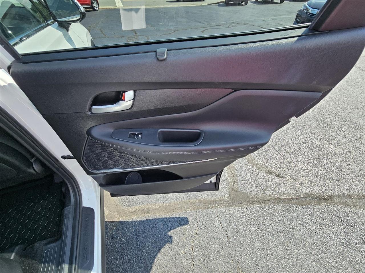 Hyundai Santa Fe SEL AWC w/Premium Package 2022