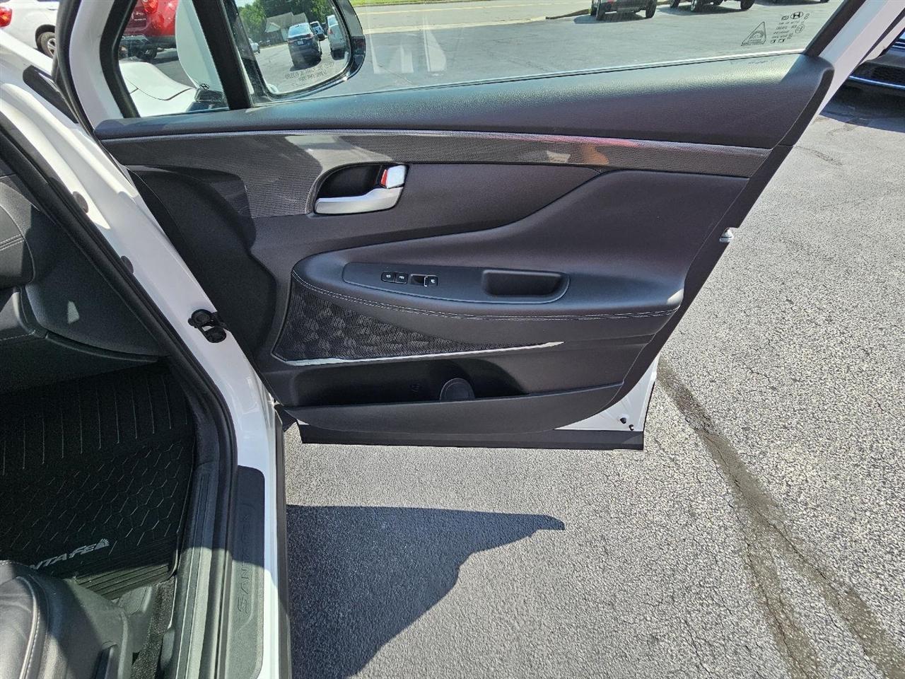 Hyundai Santa Fe SEL AWC w/Premium Package 2022