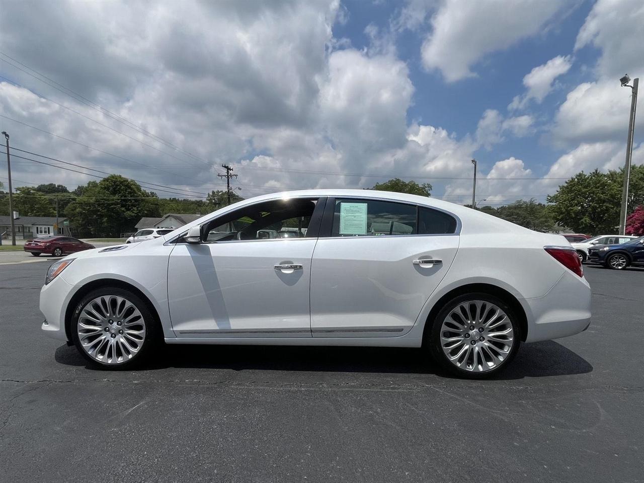 Buick LaCrosse Premium Package 1, w/Leather AWD 2016