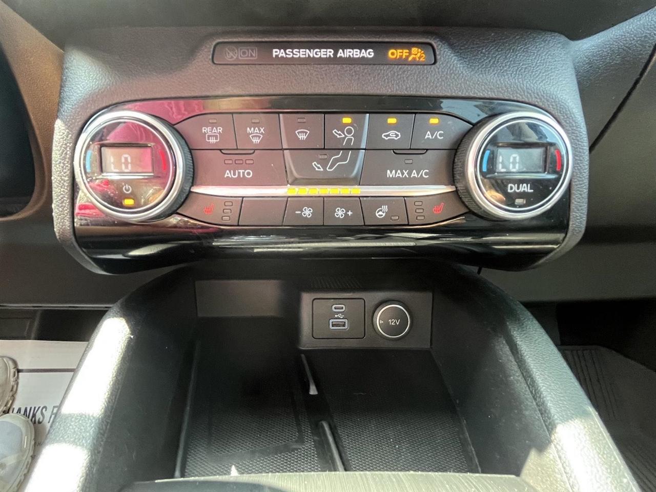2021 Ford Escape SEL - Photo 12