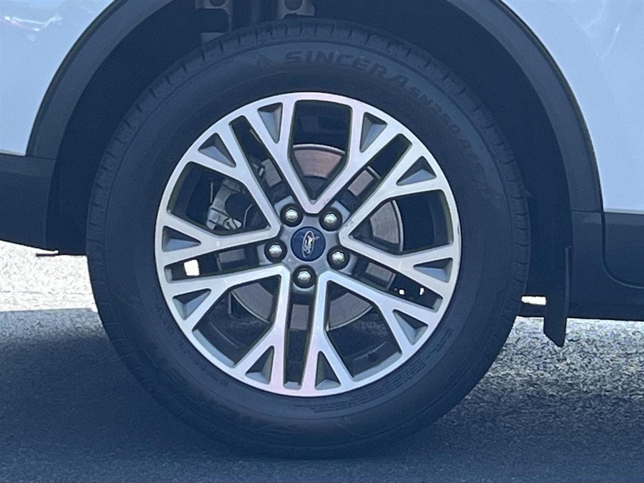 2021 Ford Escape SEL - Photo 29