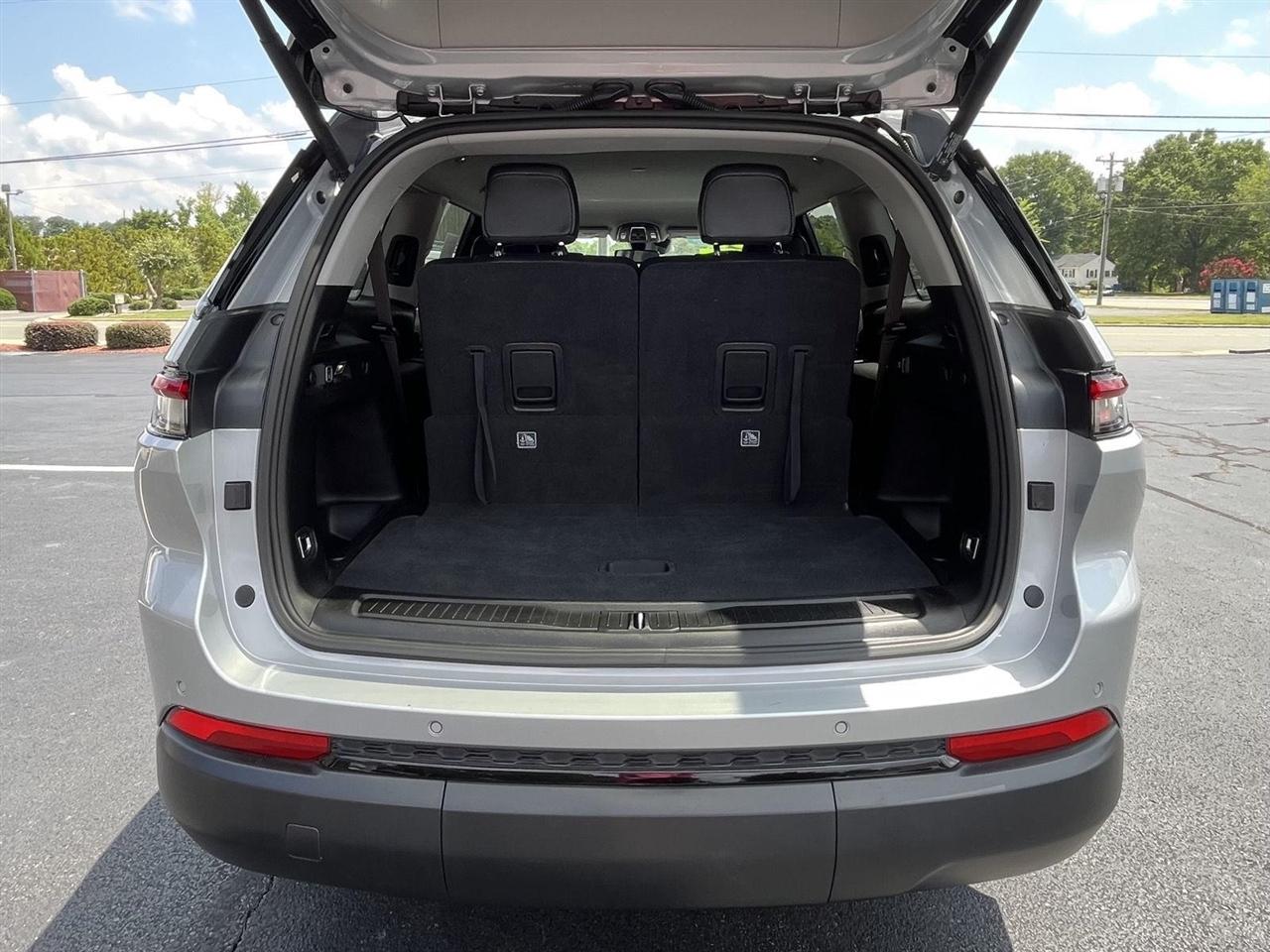 Jeep Grand Cherokee L Limited 4WD 2023