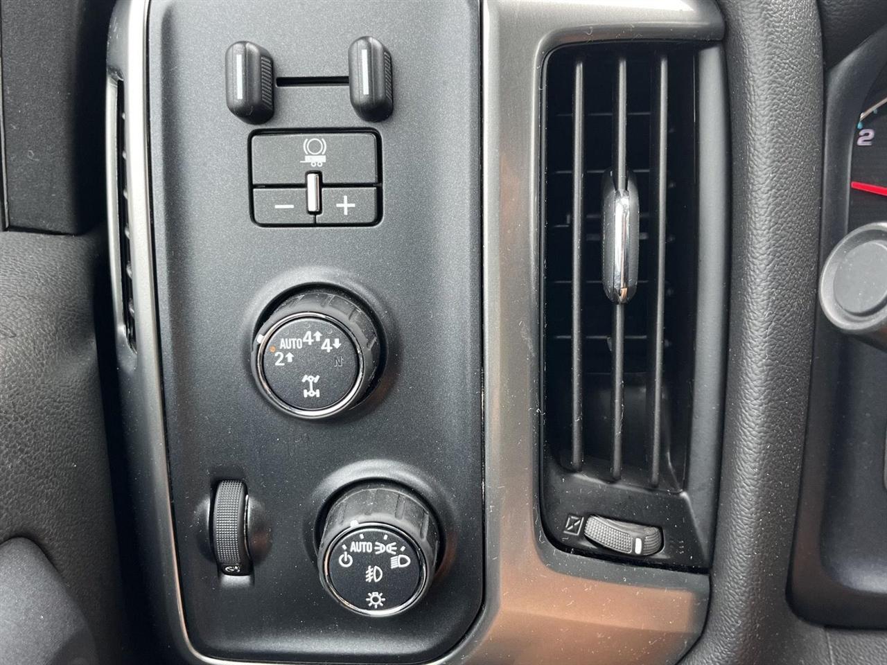 Chevrolet Silverado 1500 LT Dbl Cab 4WD 2019
