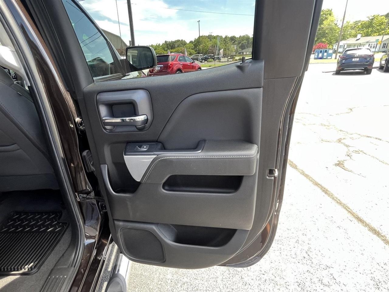 Chevrolet Silverado 1500 LT Dbl Cab 4WD 2019