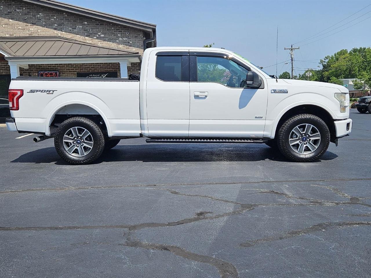 Ford F-150 XLT SuperCab 6.5-ft. Bed 4WD 2016