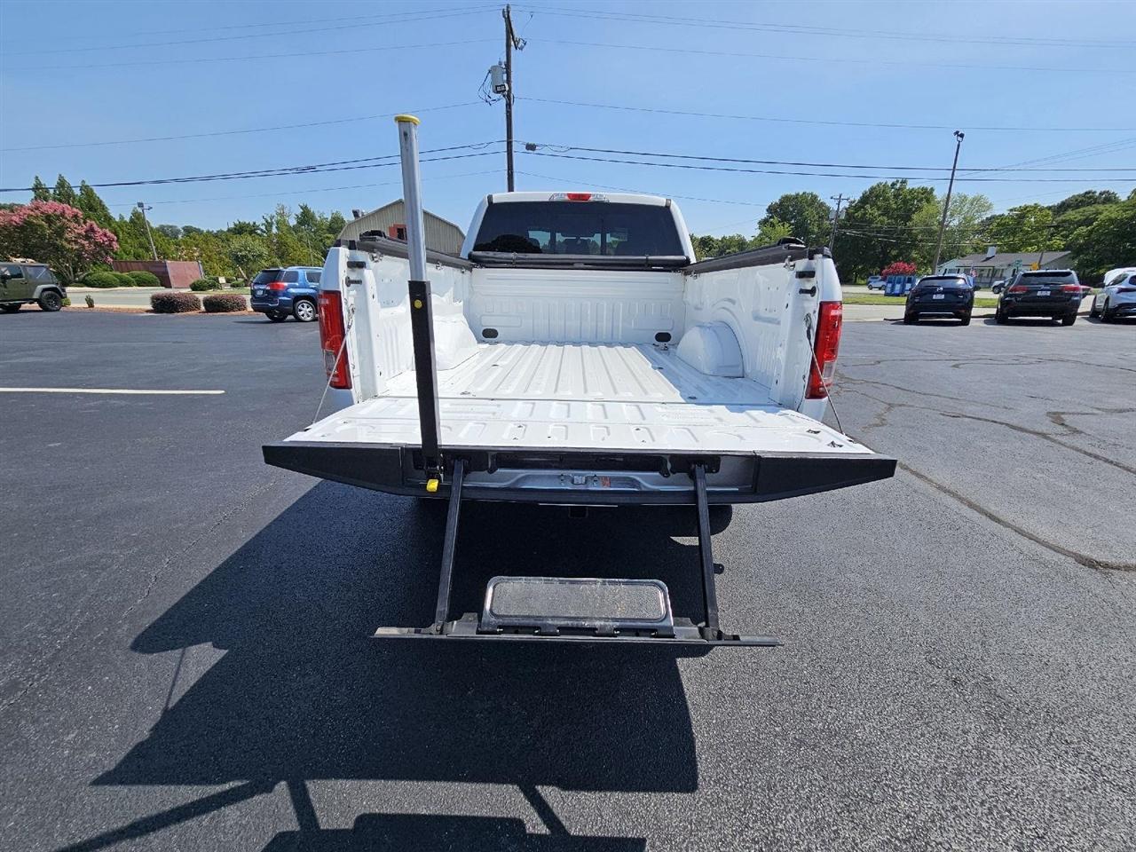 Ford F-150 XLT SuperCab 6.5-ft. Bed 4WD 2016
