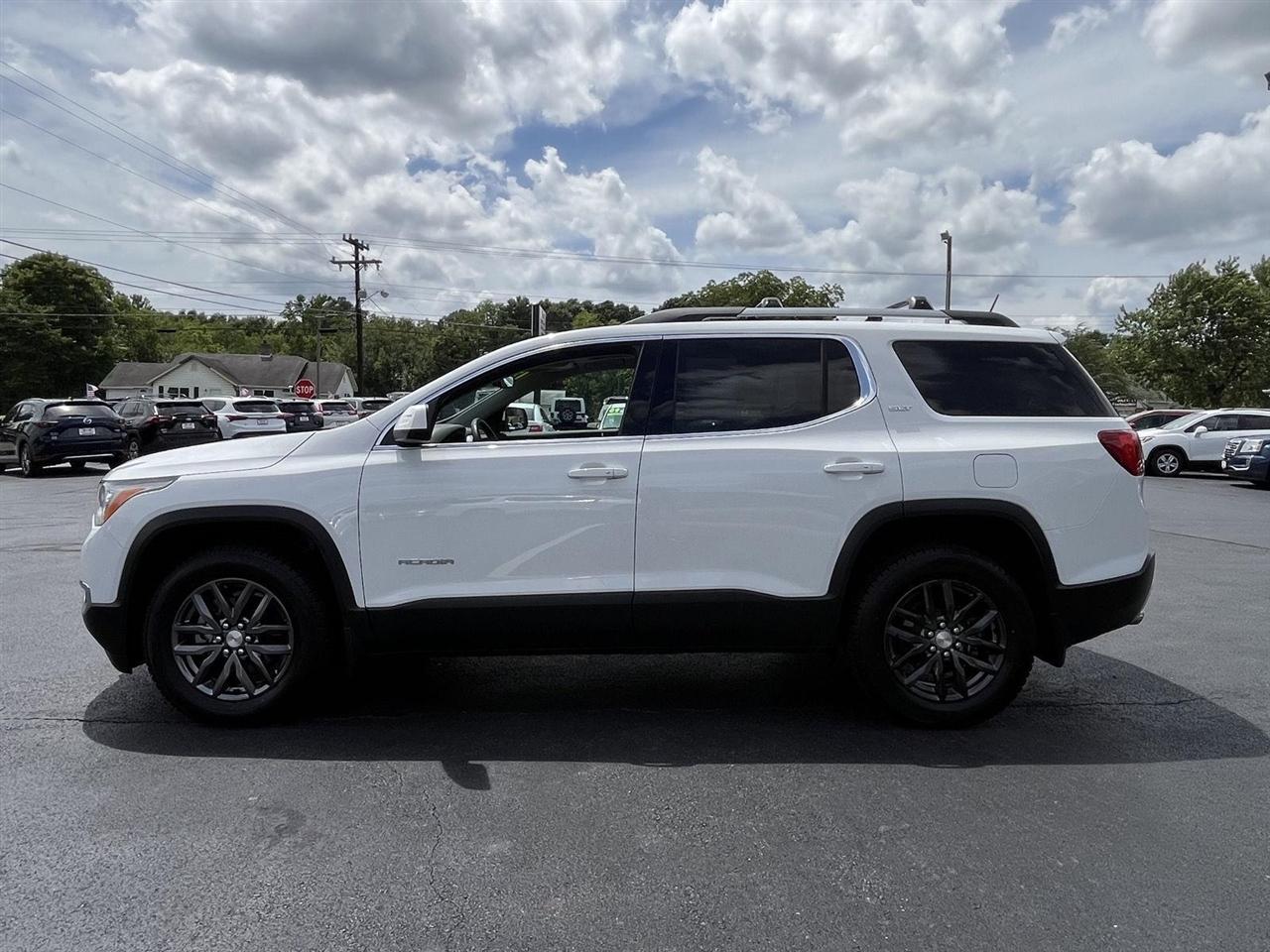 GMC Acadia SLT-1 FWD 2019