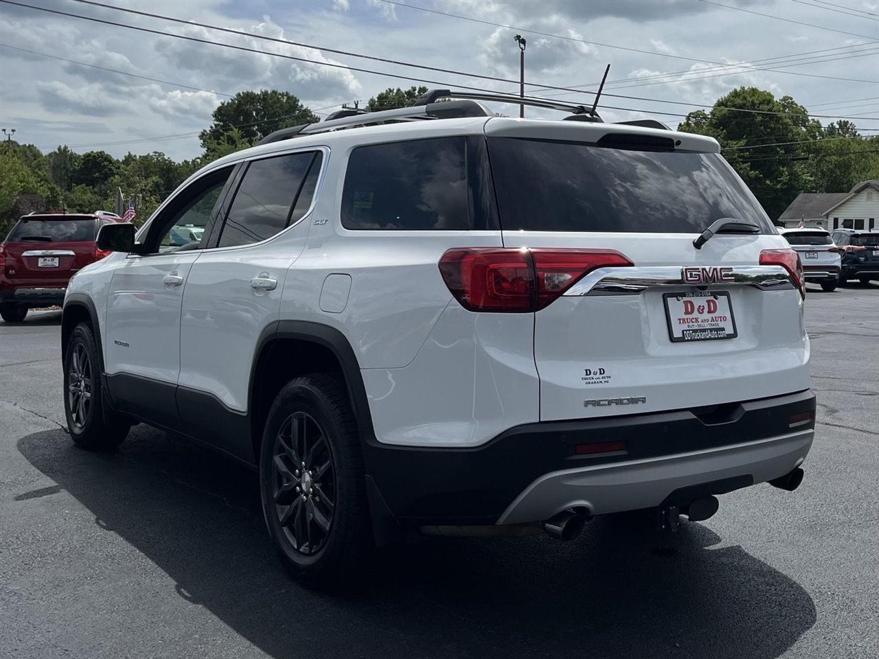 GMC Acadia SLT-1 FWD 2019