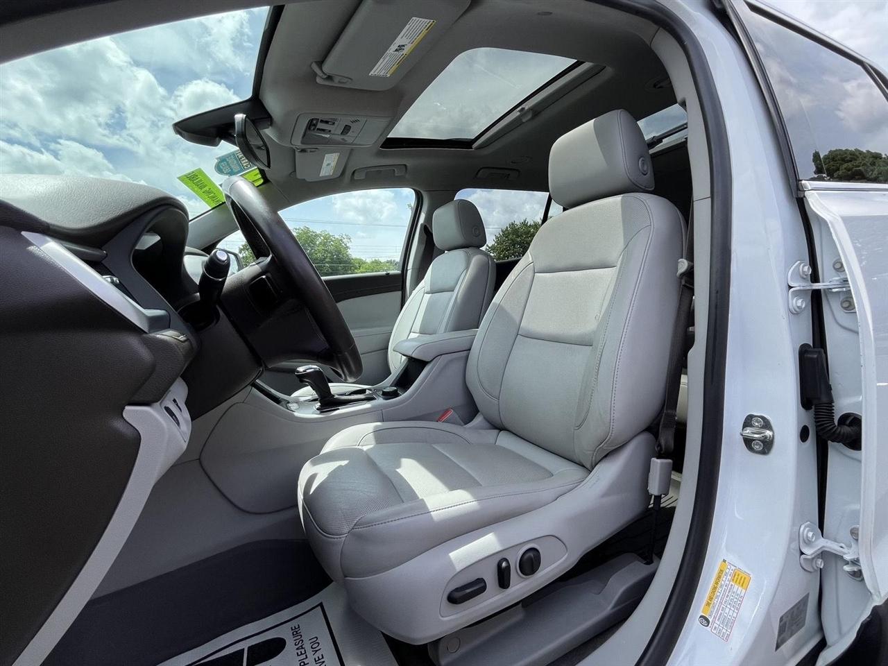 GMC Acadia SLT-1 FWD 2019