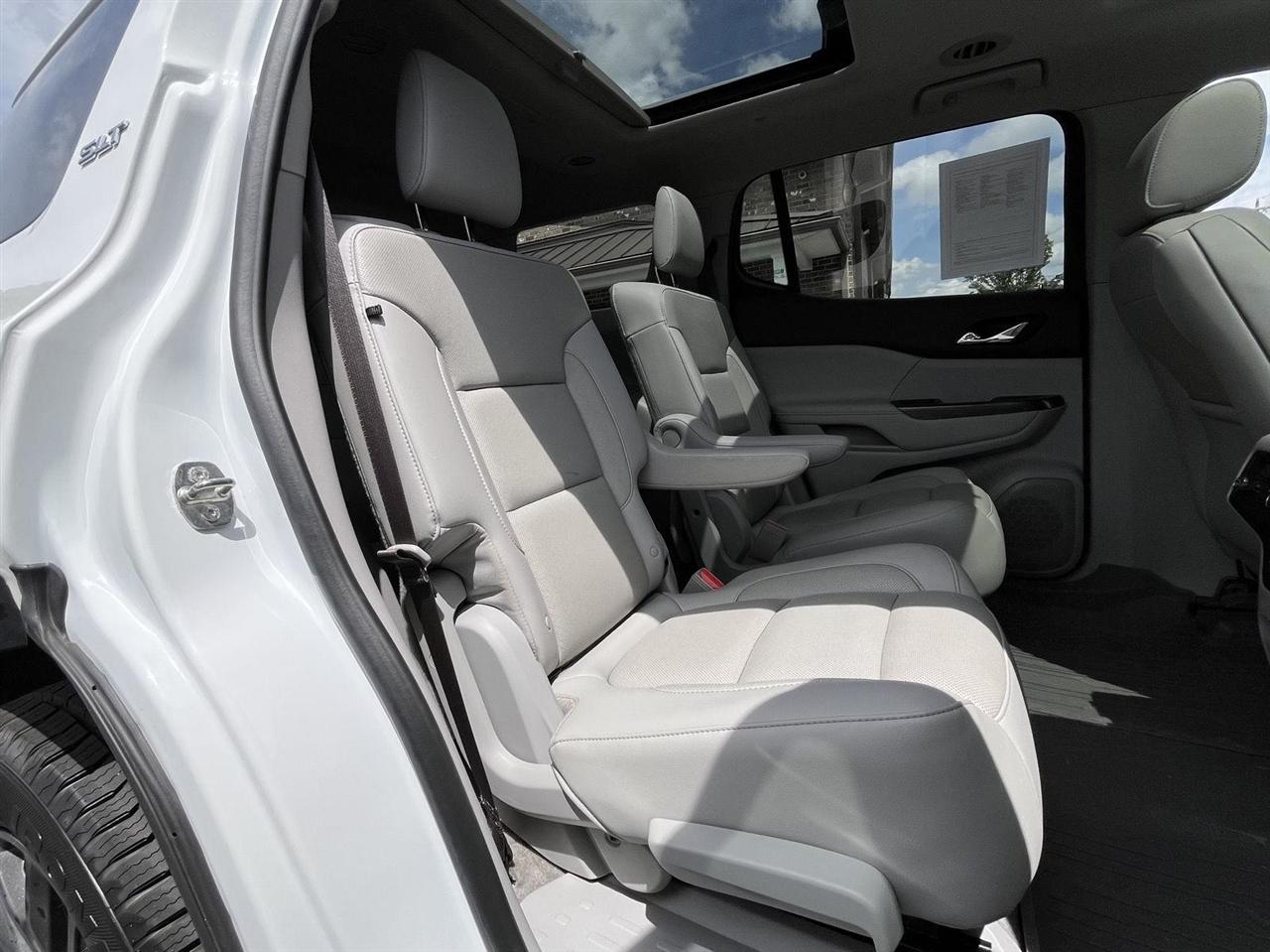 GMC Acadia SLT-1 FWD 2019
