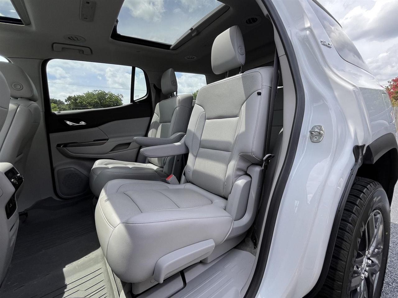 GMC Acadia SLT-1 FWD 2019