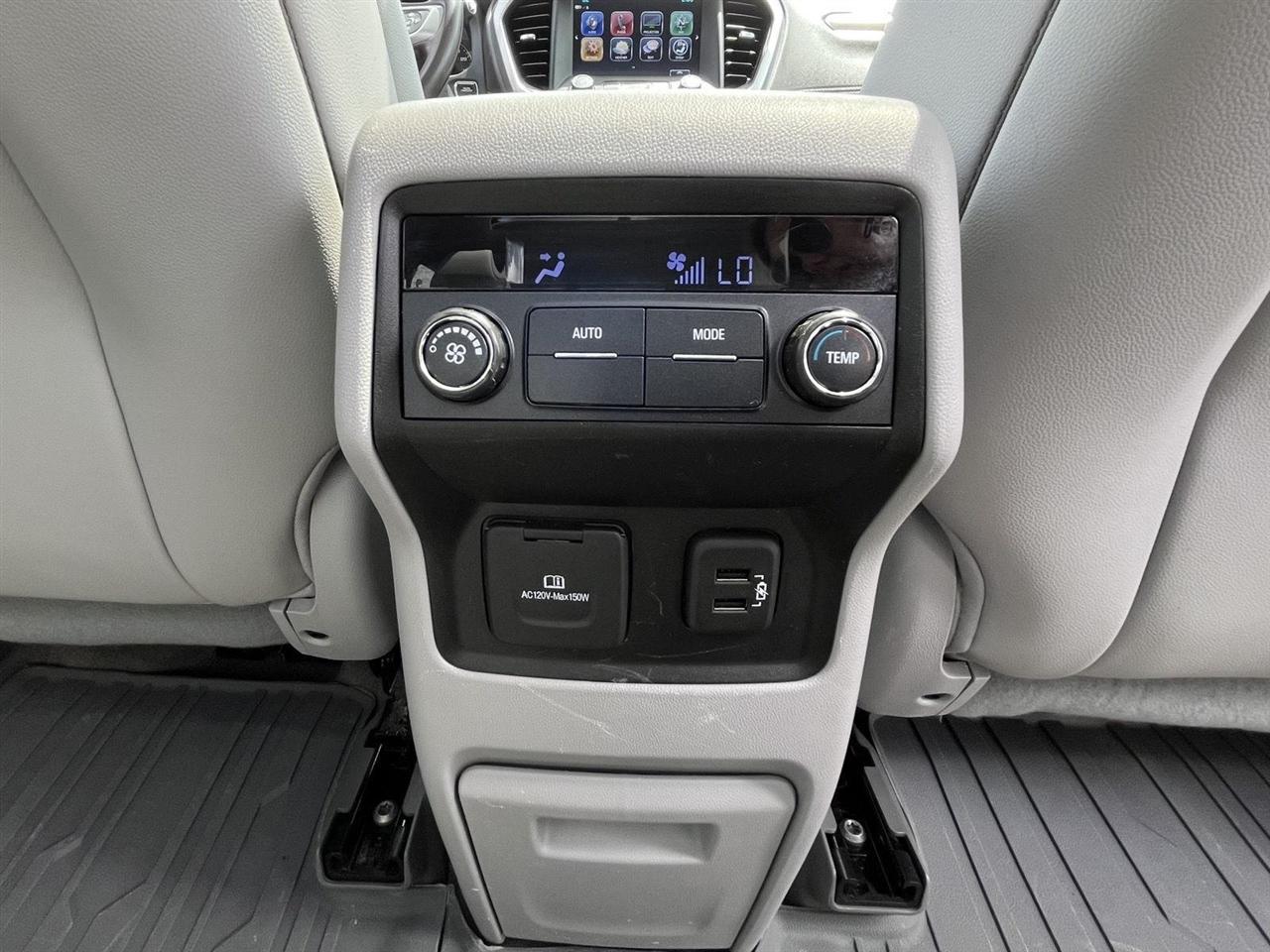 GMC Acadia SLT-1 FWD 2019