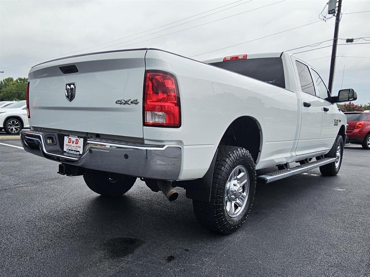 RAM 2500 Tradesman Crew Cab LWB 4WD 2015