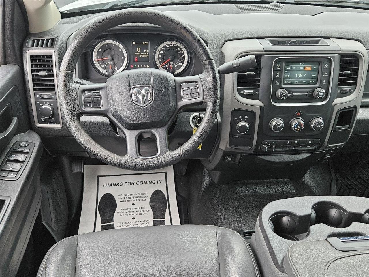 RAM 2500 Tradesman Crew Cab LWB 4WD 2015