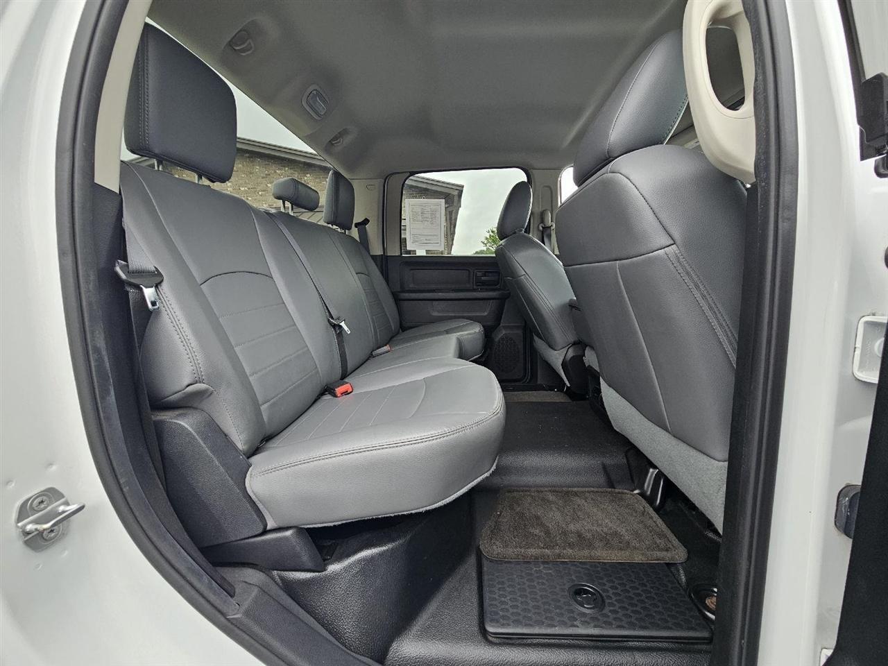 RAM 2500 Tradesman Crew Cab LWB 4WD 2015