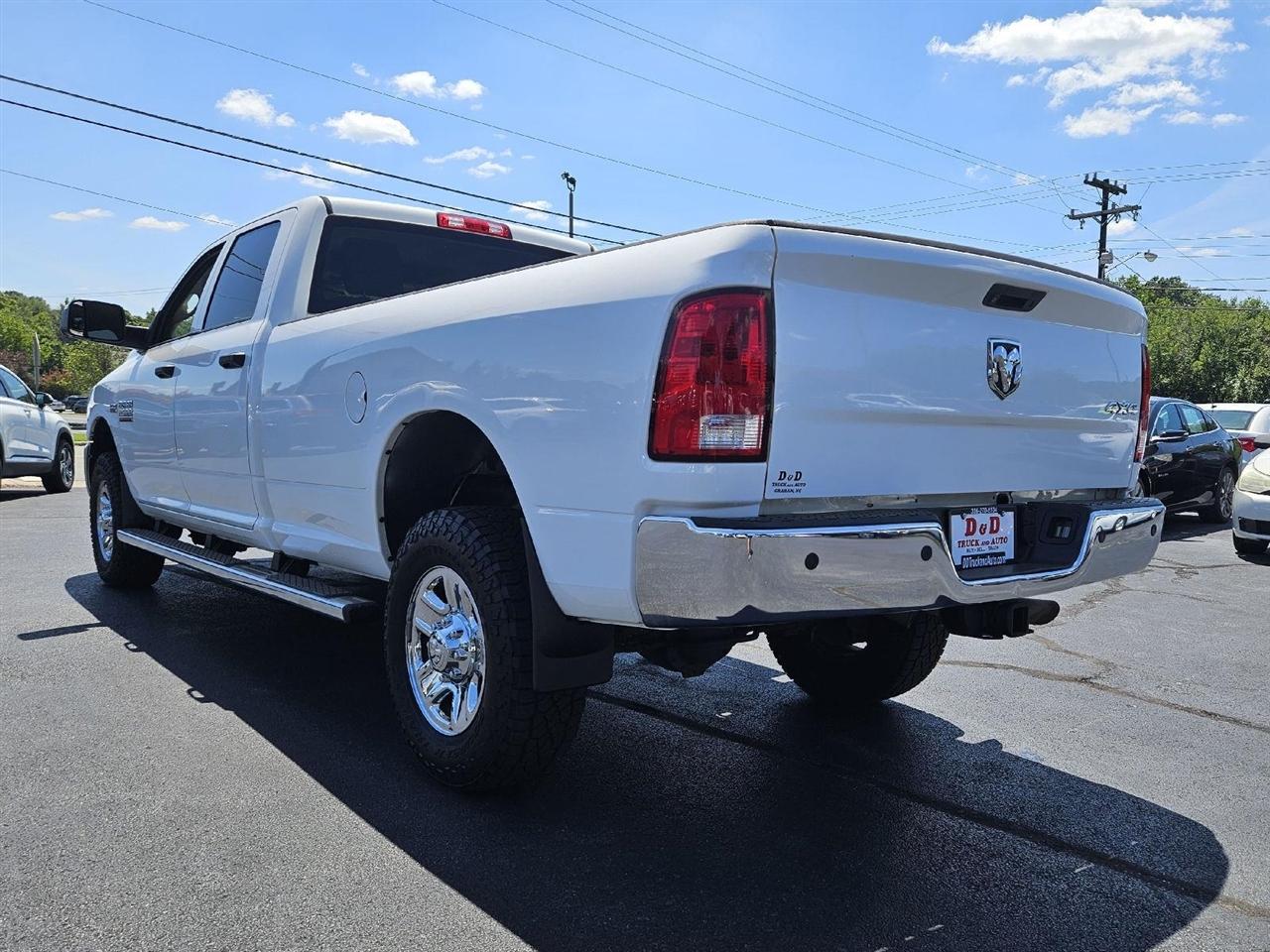 RAM 2500 Tradesman Crew Cab LWB 4WD 2015
