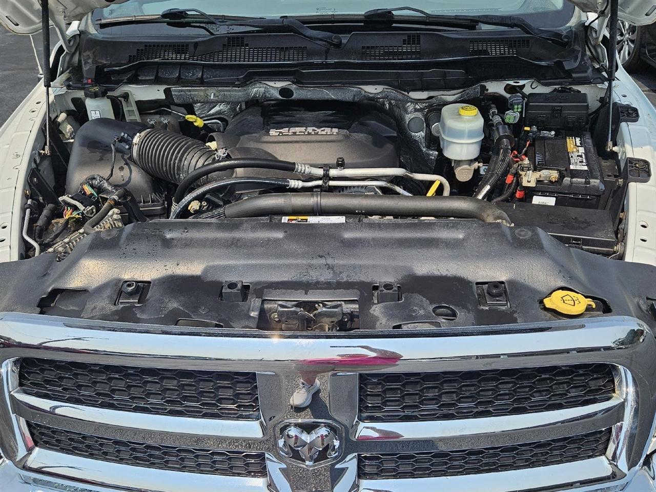 RAM 2500 Tradesman Crew Cab LWB 4WD 2015