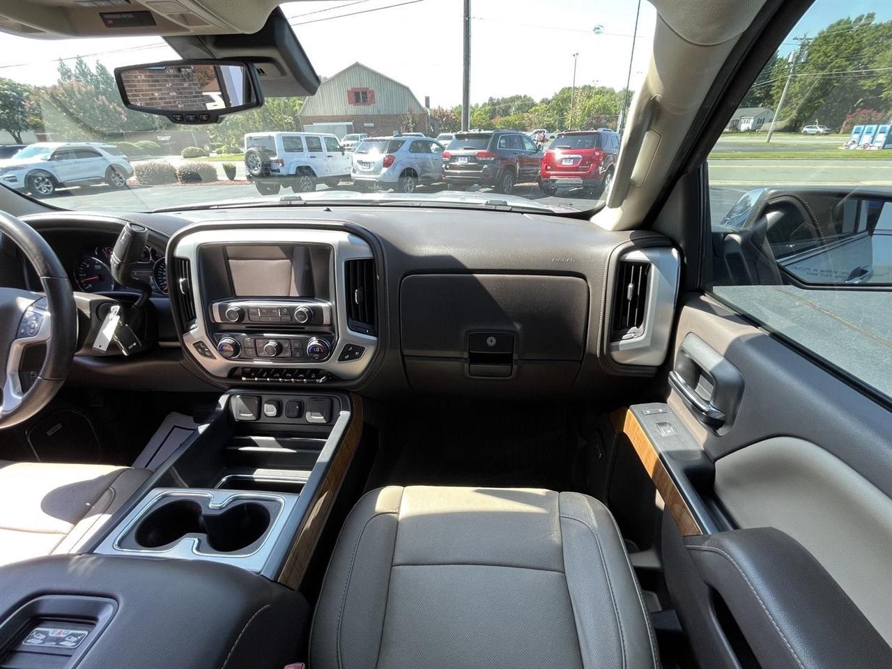GMC Sierra 1500 SLT Crew Cab 4WD 2018