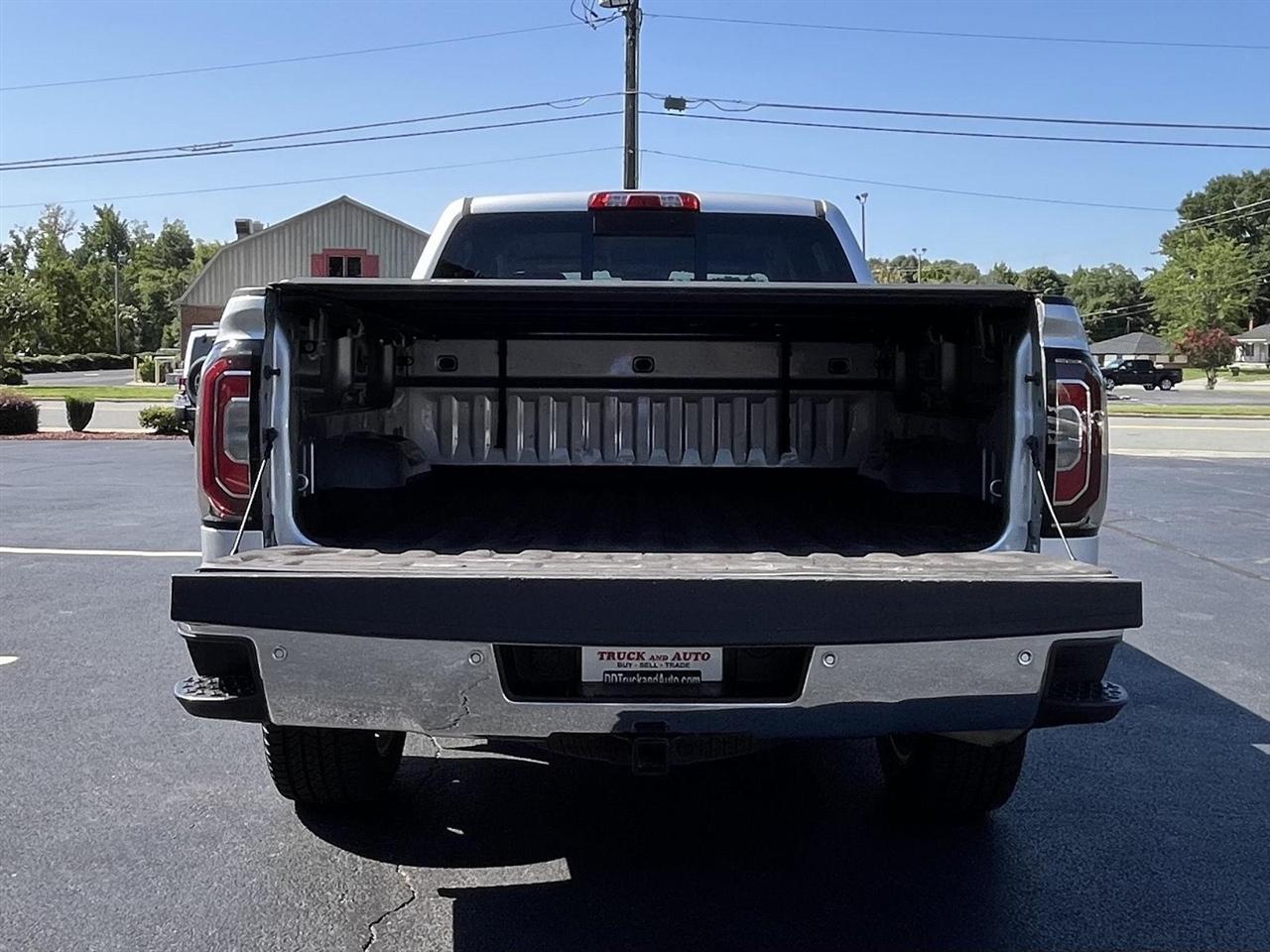 GMC Sierra 1500 SLT Crew Cab 4WD 2018